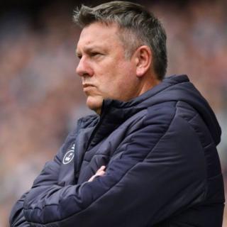 L'entraîneur de Leicester Craig Shakespeare a été démis de ses fonctions mardi