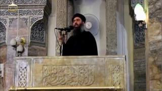 زعيم تنظيم الدولة الإسلامية أبو بكر البغدادي