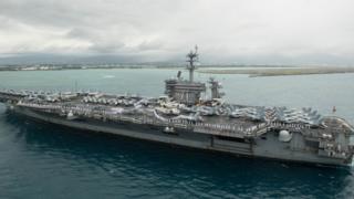 USS Theodore Roosevelt на Гавайях, апрель 2018 г.