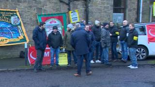 Pickets at Metro station