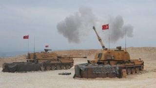 Турецкие танки на сирийской границе