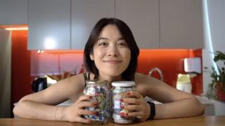 世界环境日到来之际,三名在亚洲坚持“零浪费”生活方式的女性,向BBC讲述如何通过自己的行动,减少对地球的影响。