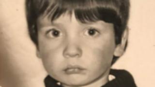 Thomas Gorry de niño.
