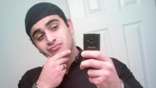 Mateen llamó a la policía