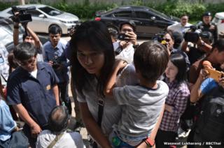 นพวรรณ บันลือศิลป์