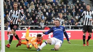 Wayne Rooney ya ci Newcastle