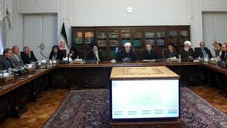 جلسه شورای عالی انقلاب فرهنگی