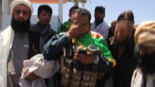 Ajajaa poolisii Afgaan, ajajaa poolisii Taalibaan waliin