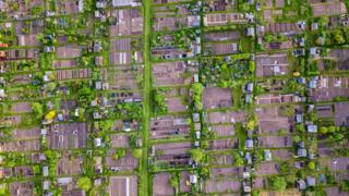 Housing developments in Inverleith Park, Edinburgh