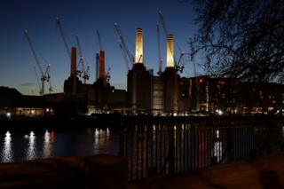Один из самых амбициозных проектов Carillion - реконструкция и переустройство бывшей электростанции Баттерси в южном Лондоне