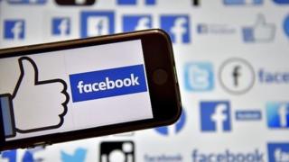 Facebook a été critiqué après plusieurs meurtres et suicides diffusés en direct.