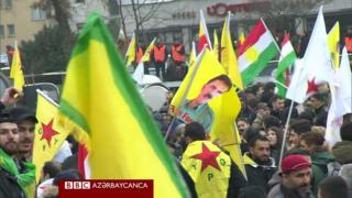 Almaniyada kürdlər Türkiyənin Afrin əməliyyatına qarşı etiraz aksiyası keçiriblər.