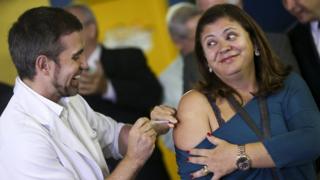 Campanha de vacinação de adultos