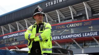 Cardiff stadı
