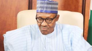 Shugaba Buhari ya umarci sakataren gwamnatinsa, Boss Mustapha ya cires sunayen matatu daga cikin jerin sunayen wadanda gwamnatinsa ta bai wa mukamai