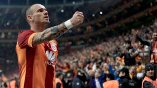 Sneijder
