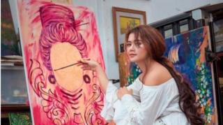 ခံစားချက်ကို ပန်းချီနဲ့ ပုံဖော်သူ ခေတ်ပြိုင် ပန်းချီဆရာမ ခြူးဝေငြိမ်း