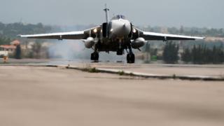 Самолет Су-24