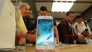 Продажи нового iPhone 7