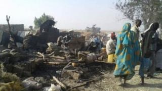 Mutum fiye da 200 ne suka mutu a harin bam din da jiragen sojoji suka kai bisa kuskure a jihar Borno da ke Najeriya