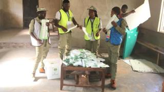 Awọn osisẹ ajọ Inec