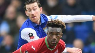 Tammy Abraham a David Jones