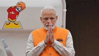 नरेंद्र मोदी