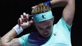 Svetlana Kuznetsova tenista rusa que se corta el cabello