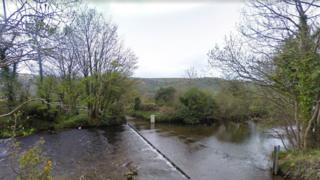 Garey Ford, Lezayre