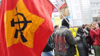 Левые в Германии часто используют советскую символику в несколько модернизированном виде