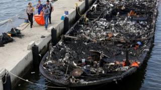 L'incendie a fait au moins 23 morts et 17 disparus.