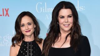 Alexis Bledel and Lauren Graham