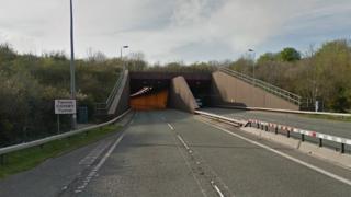 twnel conwy