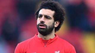 Mohamed Salah closes his accounts on social networking sites after tweeting 