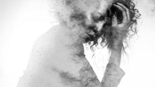 Mujer con dolor