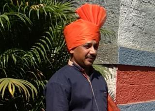 સલીમ શેખની તસવીર