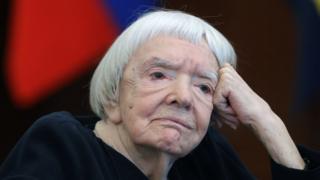 Людмила Алексеева