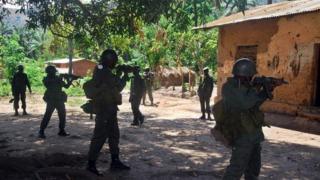 Depuis plus de vingt ans, des groupes armés nationaux et étrangers pullulent dans l'Est de la RDC.