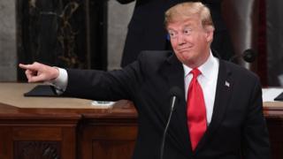 Donald Trump vai assinar estado de emergência para construir muro na fronteira com o México