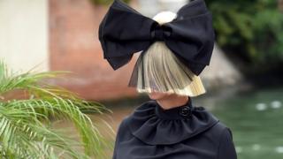 Sia