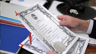 Белизден келди делген документтерди өткөн жыл соңунда УКМК президентке көрсөткөн