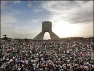 تظاهرات میدان آزادی