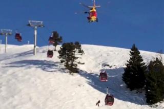 Rescue operation in Chamrousse