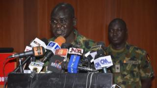 Babban hafsan sojin kasa na Najeriya Janar Tukur Buratai