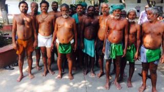 டெல்லியில் தீக்குளிப்பு போராட்டம்: தமிழக விவசாயிகள் 17 பேர் கைது!