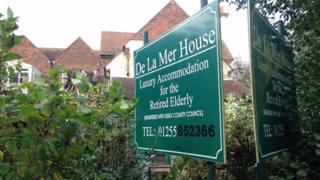 De La Mer House