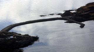 Caladh ùr Loch Baghasdail