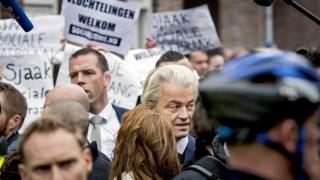 Polisi menyebut, orang yang membocorkan lokasi rahasia Geert Wilders itu tidak bertugas sebagai pengawal, dan ia berdarah Maroko.