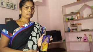 జ్యోతి తల్లి ప్రమీలా దేవి