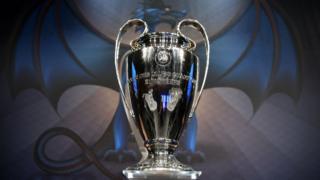El trofeo de la Liga de Campeones